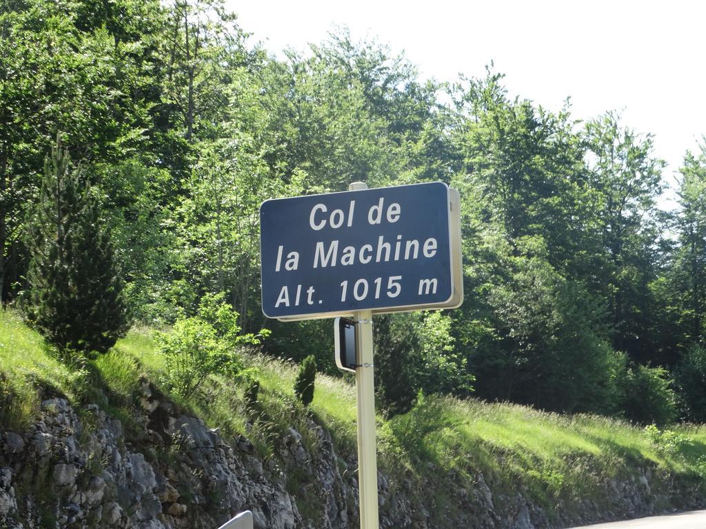 Hotel Du Col De La Machine Saint-Jean-en-Royans Dış mekan fotoğraf