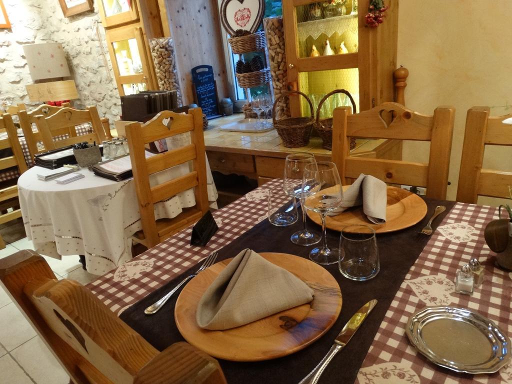 Hotel Du Col De La Machine Saint-Jean-en-Royans Dış mekan fotoğraf